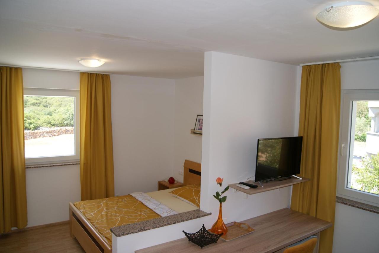 Rooms Magdalena Krk Krk Town Εξωτερικό φωτογραφία